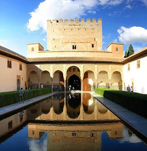 Alhambra Regelmäßig